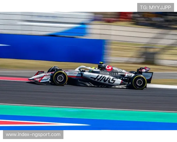 《F1 2025官方赛车游戏全球热卖突破百万引爆次世代竞速狂潮》