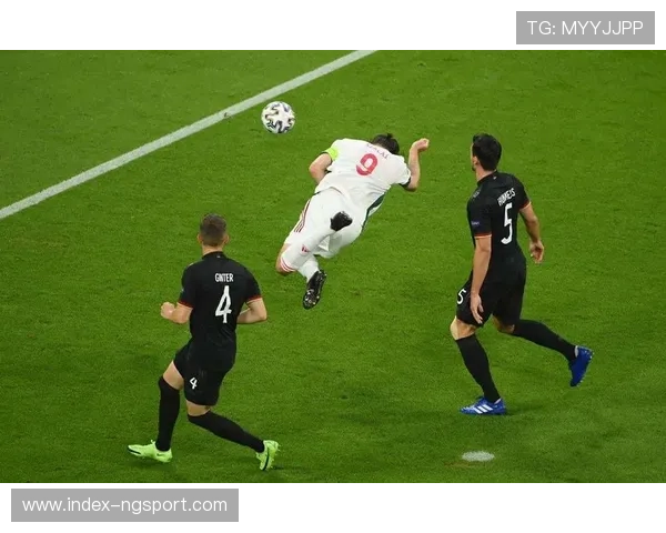 罗马尼亚克卢日-纳波卡BT体育馆准备就绪,迎接世青赛 罗马尼亚克卢日-纳波卡BT体育馆准备就绪,迎接世青赛